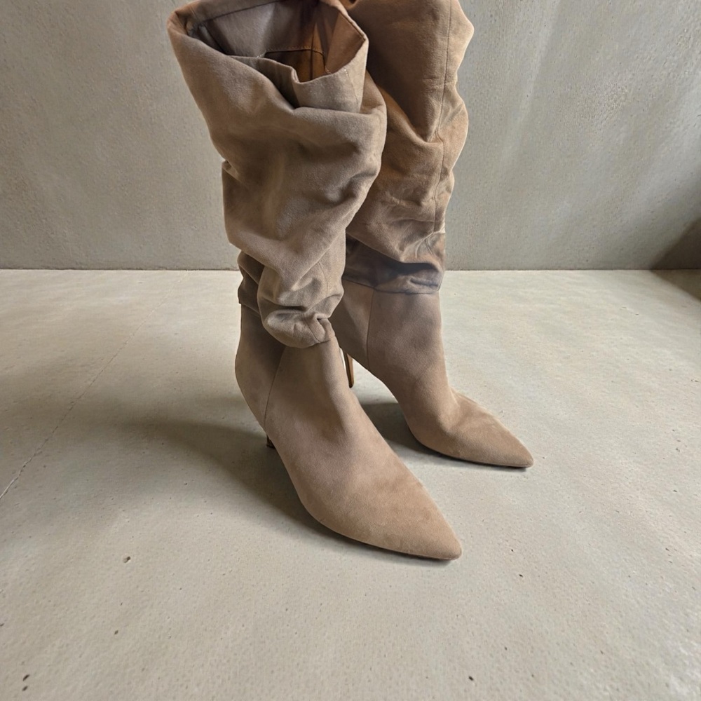JustFab Tan Slouch Stiletto Boots – Size 11